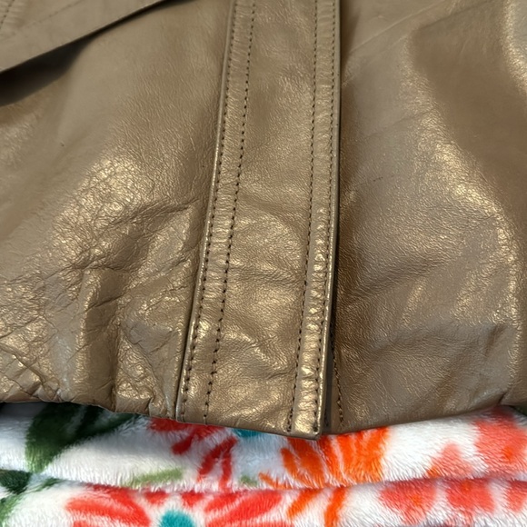 Vintage 1980’s Women’s Wilson’s Suede and Leather Trench-coat in XL/16 - Picture 9 of 16